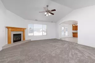 389 E 1290 S, Payson, UT 84651 - Photo 9