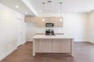 12723 S Carter Falls Cv, Herriman, UT 84096 - Photo 7