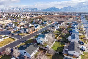 2045 W Apple Farms Rd, West Valley, UT 84119 - Photo 47