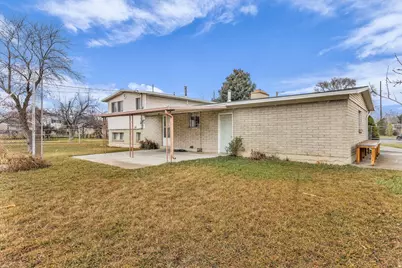 2613 W Hallmark Cir, West Valley, UT 84119 - Photo 3