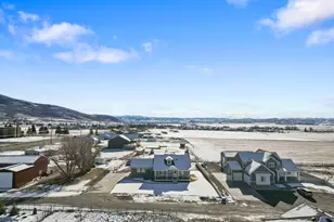 45 W 3155 N, Marion, UT 84036 - Photo 7