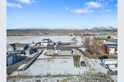 45 W 3155 N, Marion, UT 84036 - Photo 13