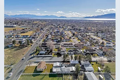 9505 N 6050 W, Highland, UT 84003 - Photo 25