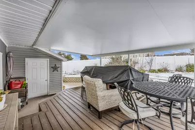 7885 S Manzano Dr, Sandy, UT 84093 - Photo 31