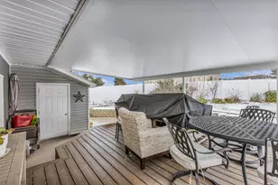 7885 S Manzano Dr, Sandy, UT 84093 - Photo 31