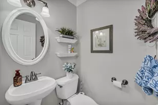 7885 S Manzano Dr, Sandy, UT 84093 - Photo 13