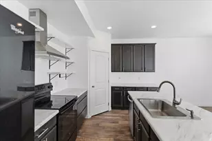 12806 S Fairholme Circle, Herriman, UT 84096 - Photo 9