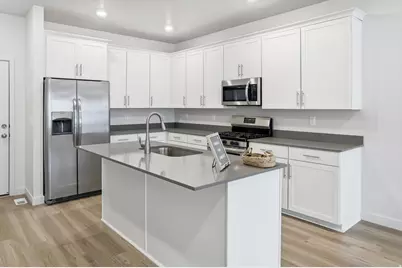 2014 N Chianti St, Saratoga Springs, UT 84045 - Photo 17