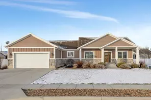 633 E 180 N, Tremonton, UT 84337 - Photo 1