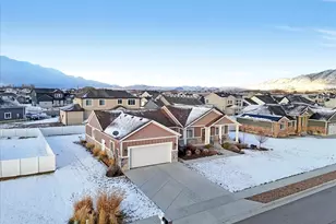 633 E 180 N, Tremonton, UT 84337 - Photo 31