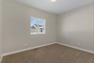 633 E 180 N, Tremonton, UT 84337 - Photo 21