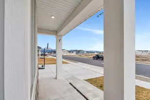 2774 W Coastline Dr, Syracuse, UT 84075 - Photo 37