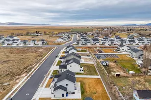 2774 W Coastline Dr, Syracuse, UT 84075 - Photo 45