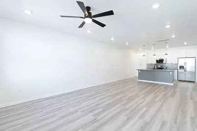 170 N Chaparral Dr, Hurricane, UT 84737 - Photo 9