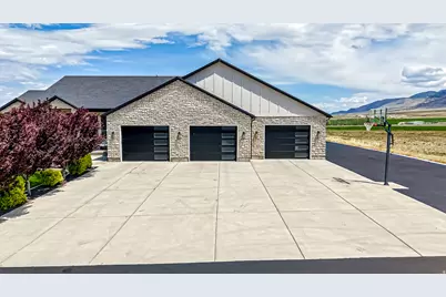 435 E 100 N, Mona, UT 84645 - Photo 33