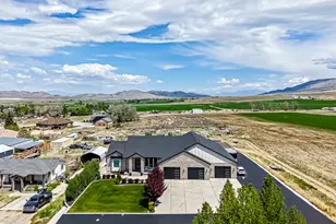 435 E 100 N, Mona, UT 84645 - Photo 51