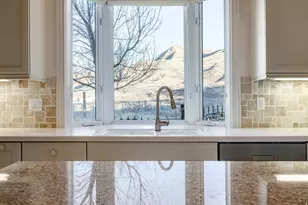 2726 E Wasatch Dr S, Salt Lake City, UT 84108 - Photo 27