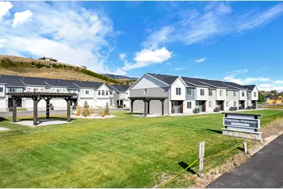 475 N Paradise Parkway Dr, Garden City, UT 84028 - Photo 9