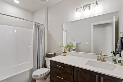 105 N 1400 W, Marriott-Slaterville City, UT 84404 - Photo 43