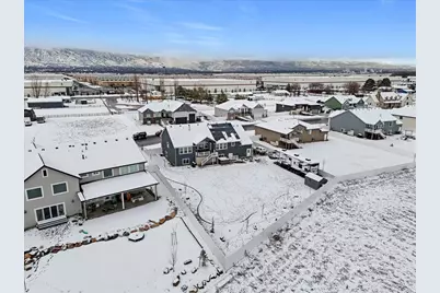 105 N 1400 W, Marriott-Slaterville City, UT 84404 - Photo 51