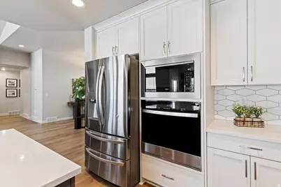 105 N 1400 W, Marriott-Slaterville City, UT 84404 - Photo 9