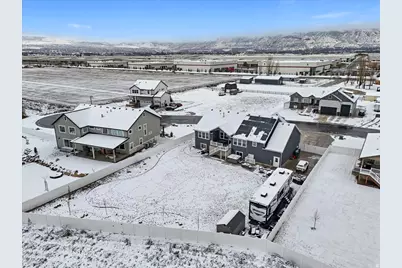105 N 1400 W, Marriott-Slaterville City, UT 84404 - Photo 25