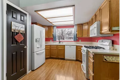 254 N 1600 W, West Point, UT 84015 - Photo 11