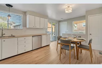 3555 S 6470 W, West Valley, UT 84128 - Photo 7