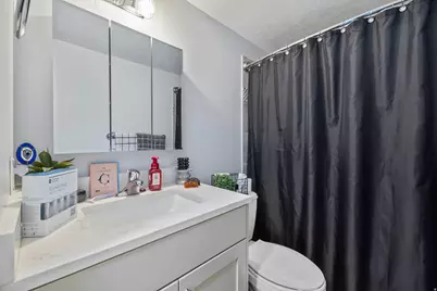 277 W Garden Park Dr, Orem, UT 84057 - Photo 19