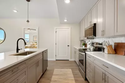 961 W Akoya Pearl Rd #301, Saint George, UT 84790 - Photo 11