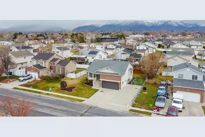 5556 S 3800 W, Roy, UT 84067 - Photo 21