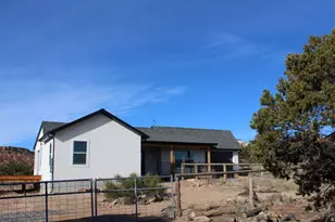 523 W 1000 North St, Torrey, UT 84775 - Photo 5