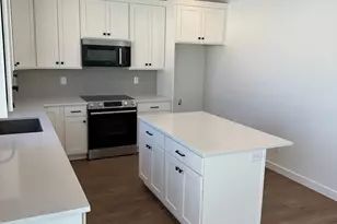 7117 N Smart Ln, Eagle Mountain, UT 84005 - Photo 7