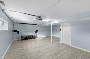 1371 E Sudbury Ave S, Sandy, UT 84093 - Photo 17