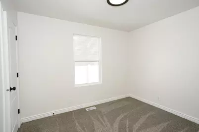 643 W 890 N, Tooele, UT 84074 - Photo 9