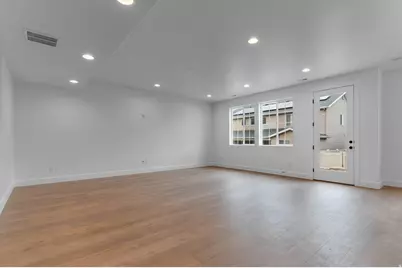 955 N Piccadilly Ct, North Salt Lake, UT 84054 - Photo 9