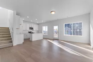 987 N Amberly Dr, North Salt Lake, UT 84054 - Photo 9