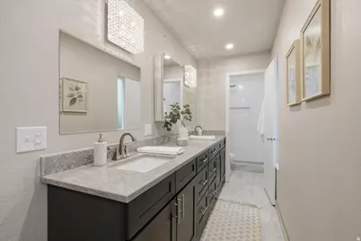 5988 S Monte Carlo Dr, Murray, UT 84121 - Photo 13