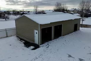 1395 N 1350 W, Farr West, UT 84404 - Photo 33