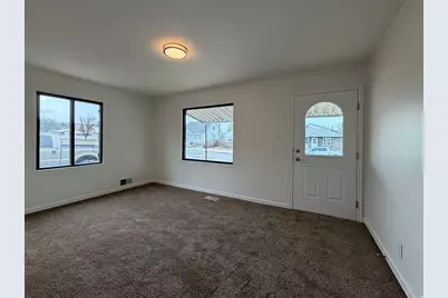 751 N 200 E, Price, UT 84501 - Photo 3