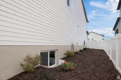 6542 W Ipswitch Way, Herriman, UT 84096 - Photo 31