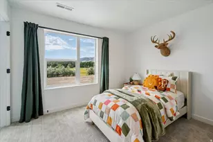 1596 E Livi Ln W, Saratoga Springs, UT 84043 - Photo 17