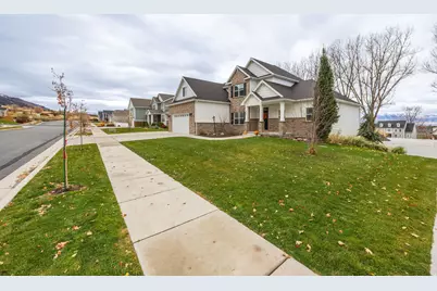 529 N 470 E, Providence, UT 84332 - Photo 3