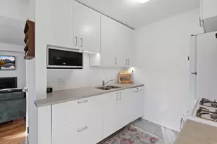 5505 S Willow Ln, Murray, UT 84107 - Photo 9