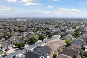 6301 W Cape Ln, West Valley, UT 84128 - Photo 33