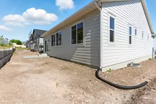 6301 W Cape Ln, West Valley, UT 84128 - Photo 27