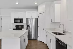 2730 E Iron Bark Alley, Eagle Mountain, UT 84005 - Photo 13