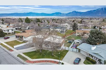 6159 S Don Leone Dr, Taylorsville, UT 84129 - Photo 45