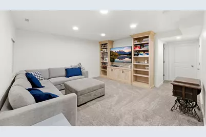 5250 S Tucker Ct, West Valley, UT 84118 - Photo 25