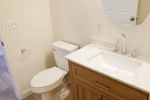 8461 S 2385 W, West Jordan, UT 84088 - Photo 17